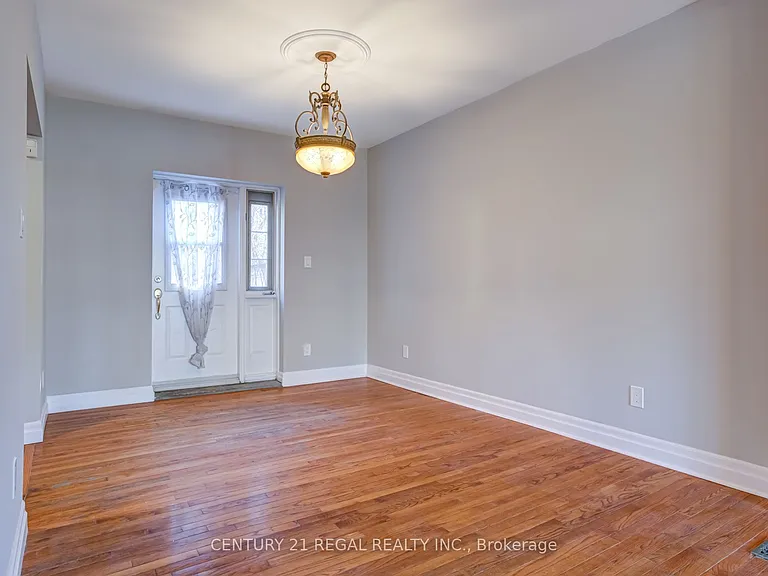 184 Maplewood Ave — Photo 8