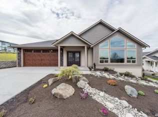 1021 Phillips Pkwy, Port Angeles, WA 98362