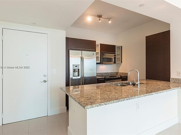 3rd image of 950 Brickell Bay Dr APT 3503