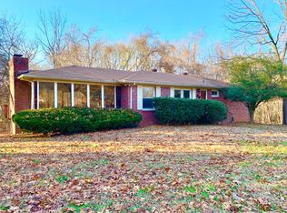 30 Bunker Hill Rd, Clarksville, TN 37042