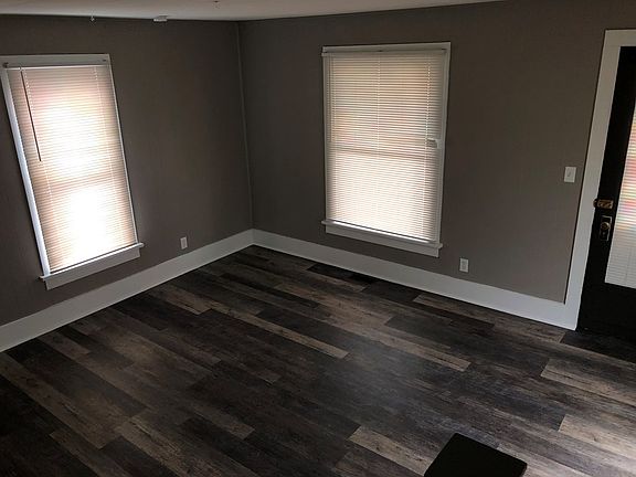 3rd image of 428 S Union St