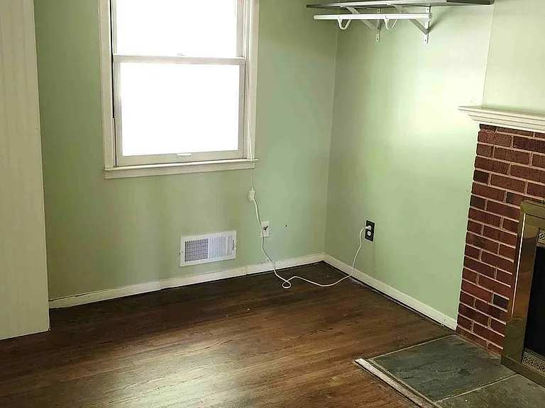 6507 Byron Ave — Photo 8