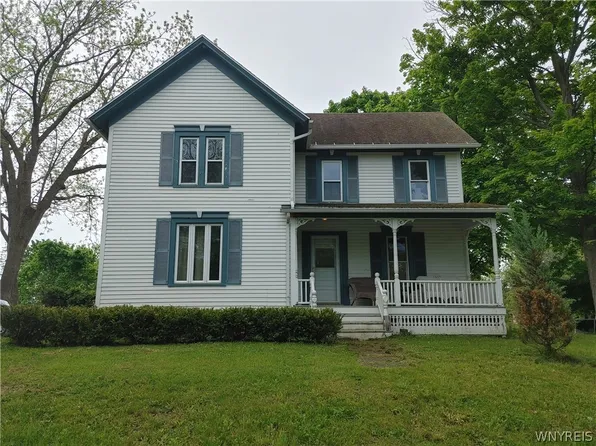 770 Lake Rd, Youngstown, NY 14174