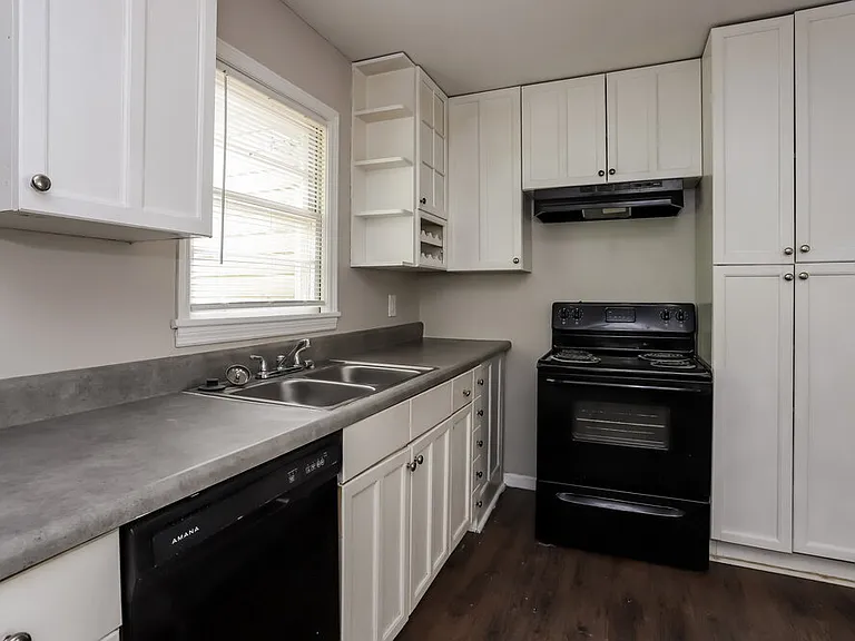 1965 Venesa Cir — Photo 10