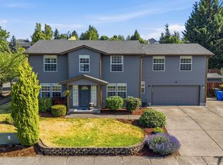 1904 Westport St NW, Salem, OR 97304
