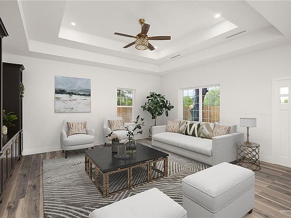 3rd image of 3027 W 6th St