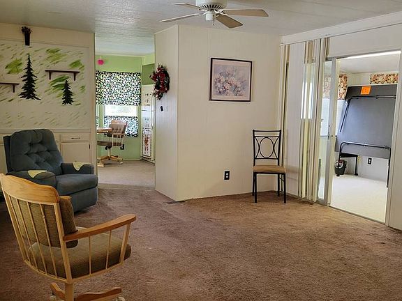 3rd image of 216 Green Haven Ln W