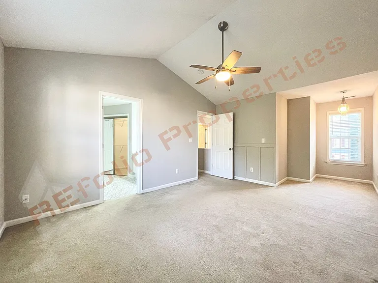2452 Bay Harbor Dr — Photo 11