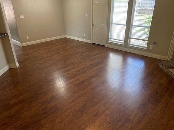 2nd image of 142 Bowie Dr