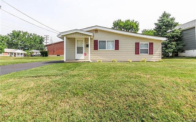 1st image of 9975 Lorraine Ave