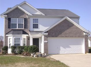 2713 Dandelion Dr, High Point, NC 27265