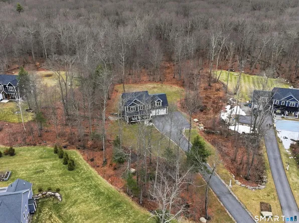 38 Madison Avenue, Thompson, CT 06277