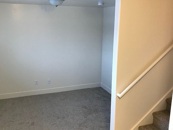 5th image of 379 W Park View Ln