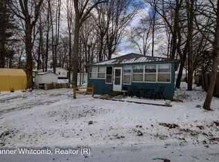 15130 Silver Beach Dr, Gowen, MI 49326