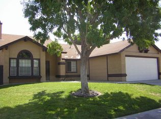 43120 Victorville Pl, Lancaster, CA 93534