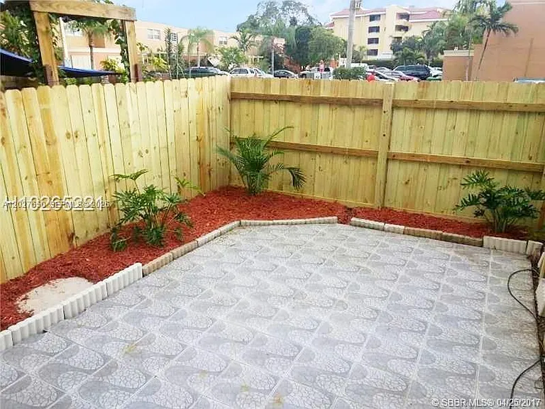 15006 SW 80th Ter #913 — Photo 2