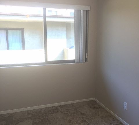 4th image of 1312 Amherst Ave APT 7