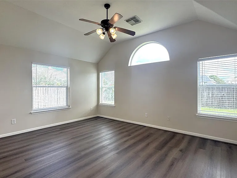 24926 Ranch Lake Ct — Photo 17
