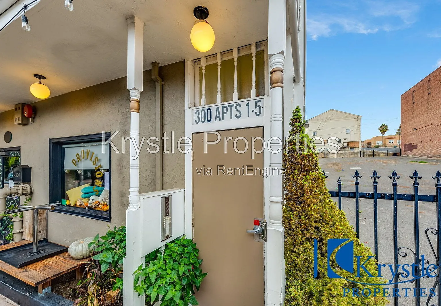 1 bed, 1.0 bath, 700 sqft, $1,485 — Photo 2