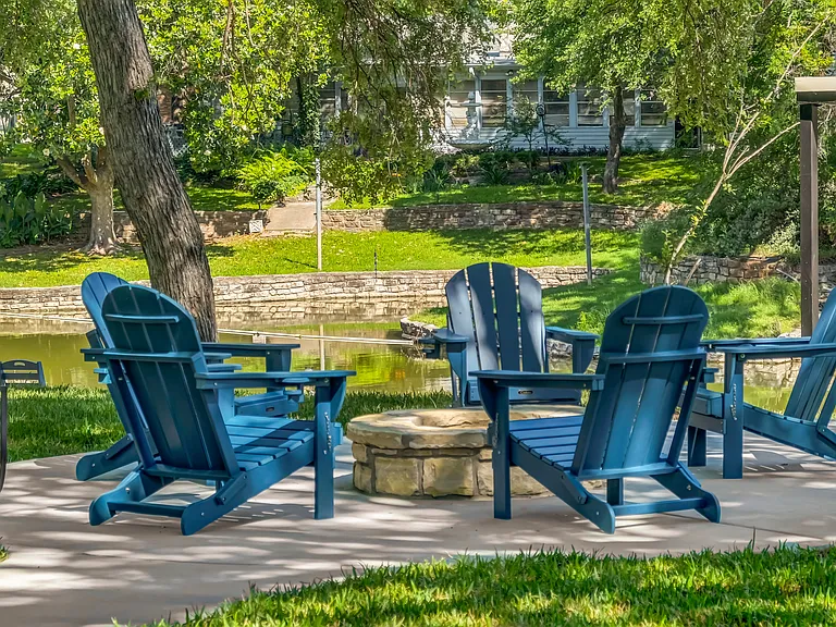 Just grab some firewood and enjoy some hot dogs and smores at the firepit!