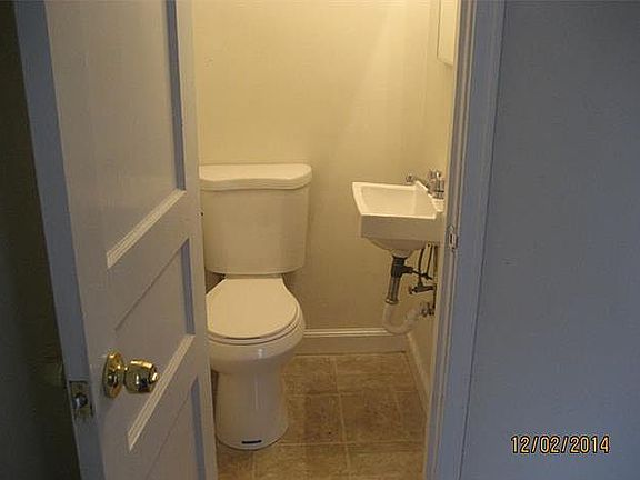 5th image of 320 Keswick Ave