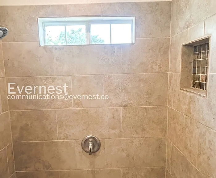 118 Cravens Ave — Photo 9