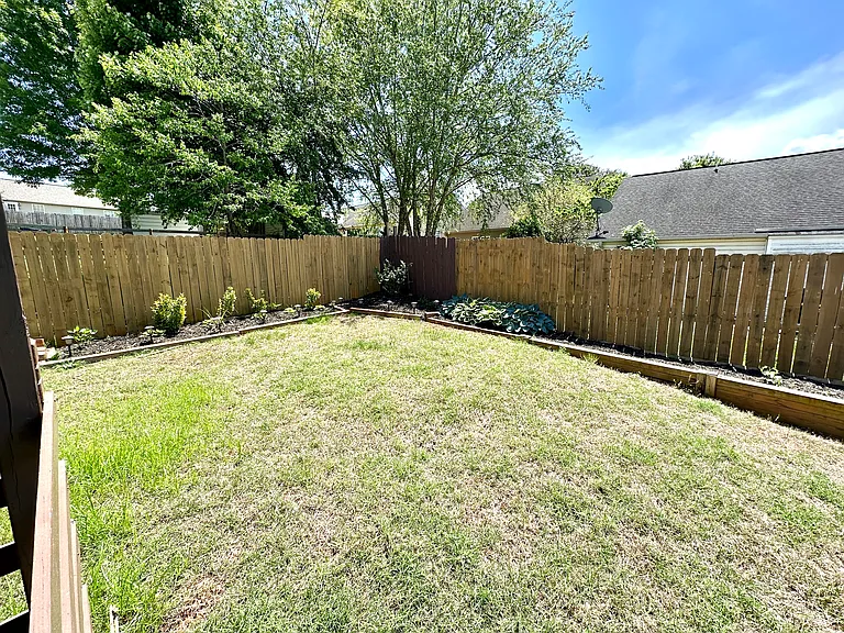 221 Frying Pan Ct — Photo 25