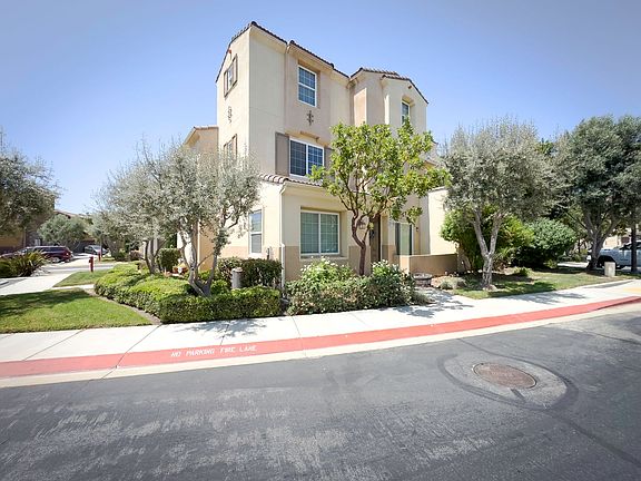 3rd image of 31118 Black Maple Dr
