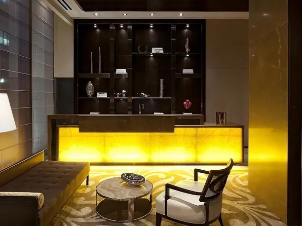 400 Fifth Avenue image 10 of 12