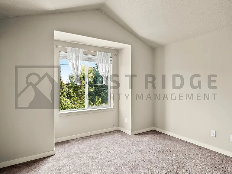 3111 NE 15th Ave — Photo 9