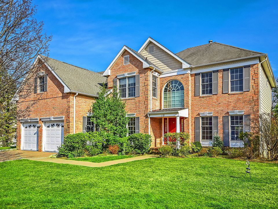 1st image of 12 McGuiness Ln