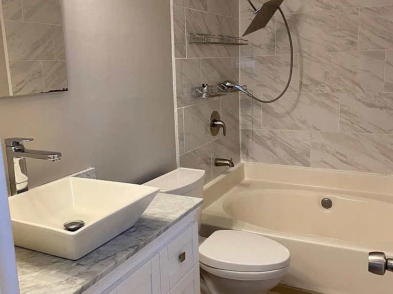 5220 Sugar Crest Dr — Photo 3