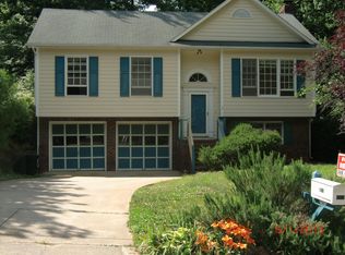 103 Reton Ct, Cary, NC 27513