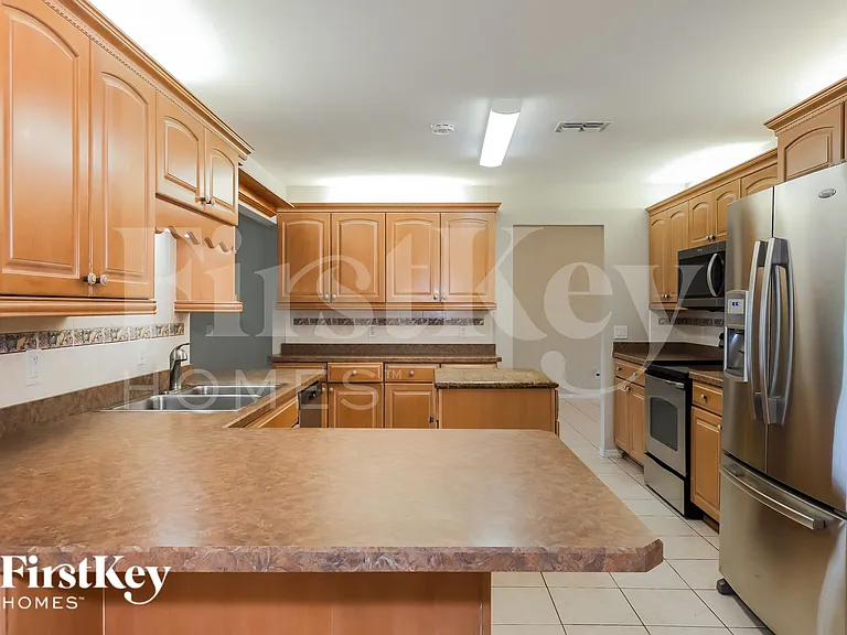 27065 Formosa Dr — Photo 9