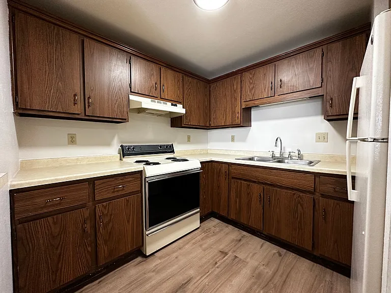 1782 Eldorado Dr — Photo 9