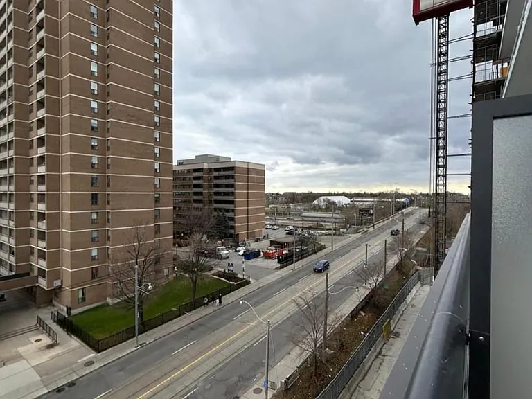 286 Main St #1601 — Photo 11