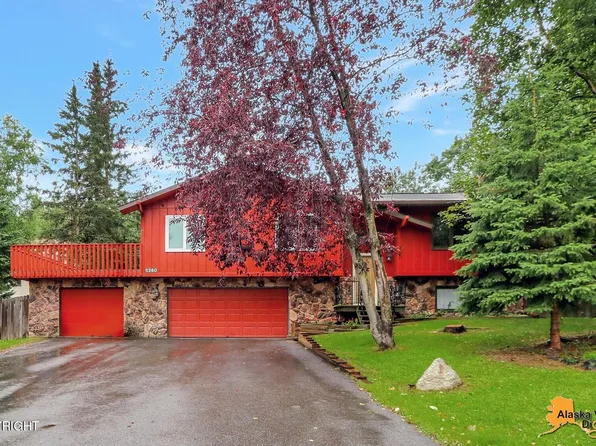 5260 Lupin Pl, Anchorage, AK 99507