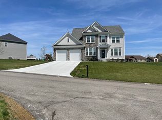 60 Ridgewood Dr, Mc Donald, PA 15057