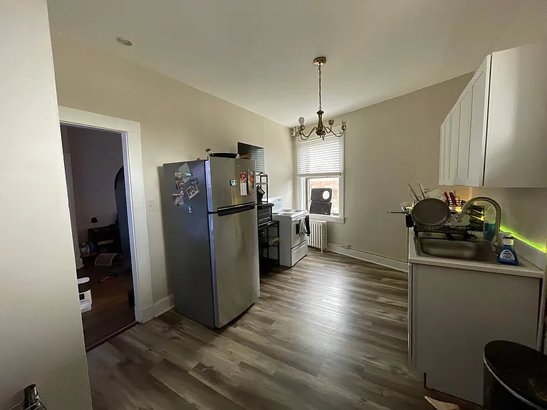 Kitchen from corner pic