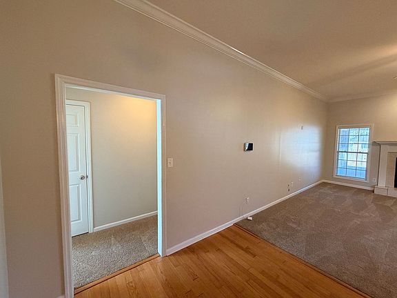 5th image of 4325 Stonehaven Dr