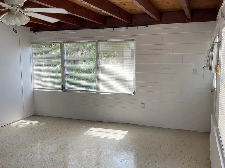 3235 Cedarbrook Dr — Photo 9