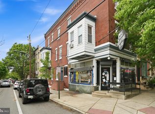 2441 Brown St #2R, Philadelphia, PA 19130