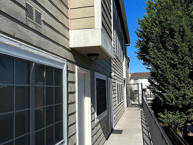 6622 W 86th Pl #2 — Photo 20