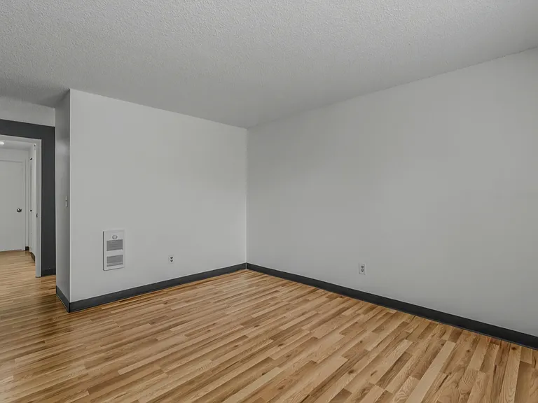 14095 SW Walker Rd #95 — Photo 10