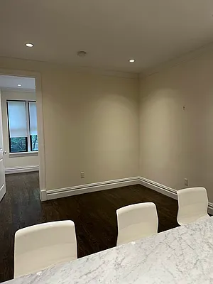 Rented by Avenues Real Estate | media 27