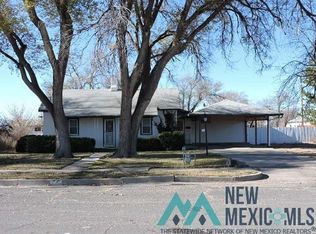 106 S 4th Ave, Clayton, NM 88415