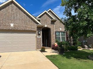 3405 Knoll Pines Rd, Denton, TX 76208