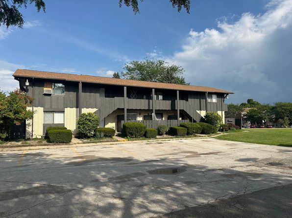955 W Ardussi St #8