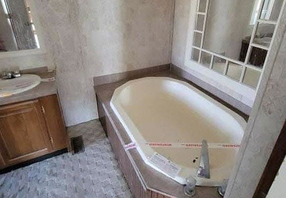 3rd image of 229 Hummingbird Dr