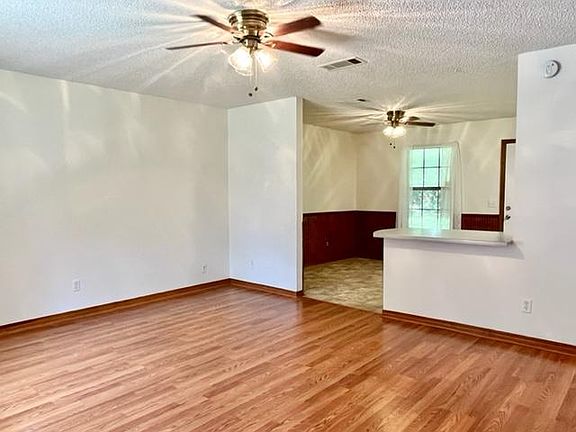 5th image of 5385 Camille Gardens Cir